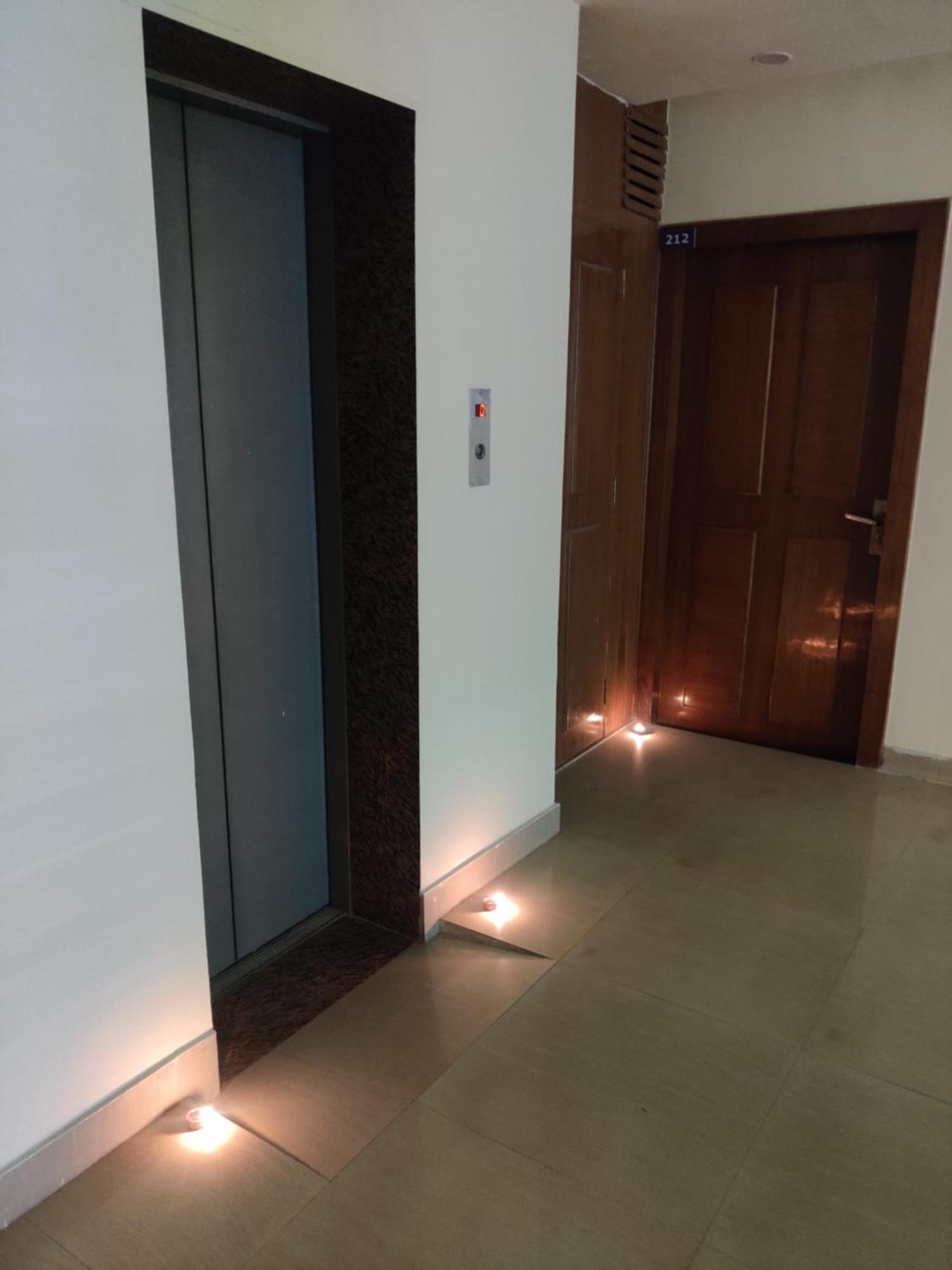 Nāhan Hotel Hv מראה חיצוני תמונה